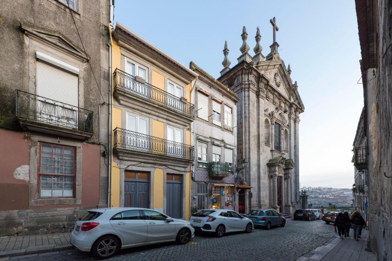 Lovelystay - Porto Peaceful Living W/ Backyard 외부 사진