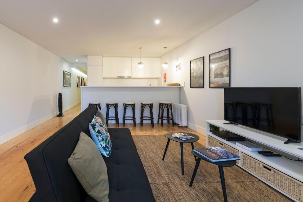 Lovelystay - Porto Peaceful Living W/ Backyard 외부 사진
