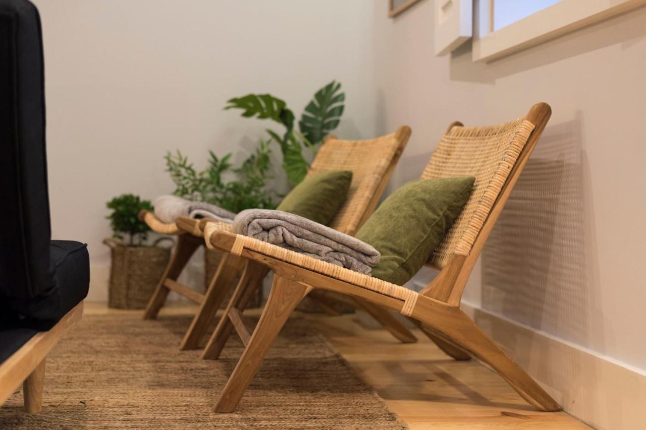 Lovelystay - Porto Peaceful Living W/ Backyard 외부 사진