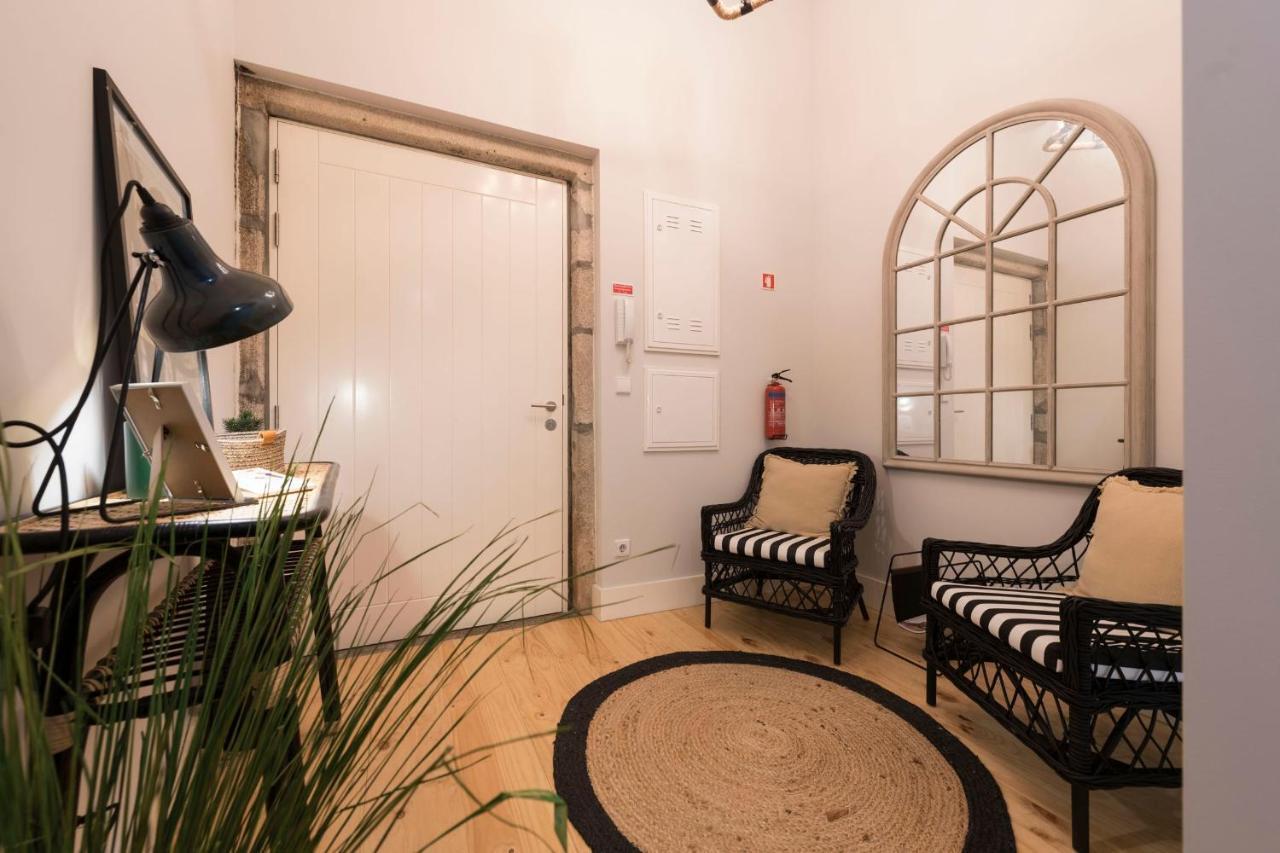 Lovelystay - Porto Peaceful Living W/ Backyard 외부 사진