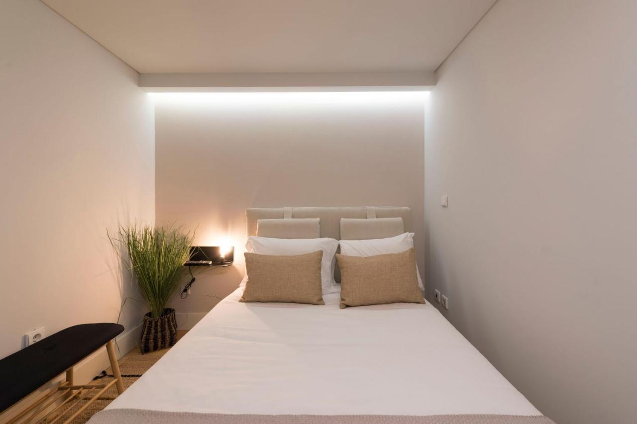Lovelystay - Porto Peaceful Living W/ Backyard 외부 사진