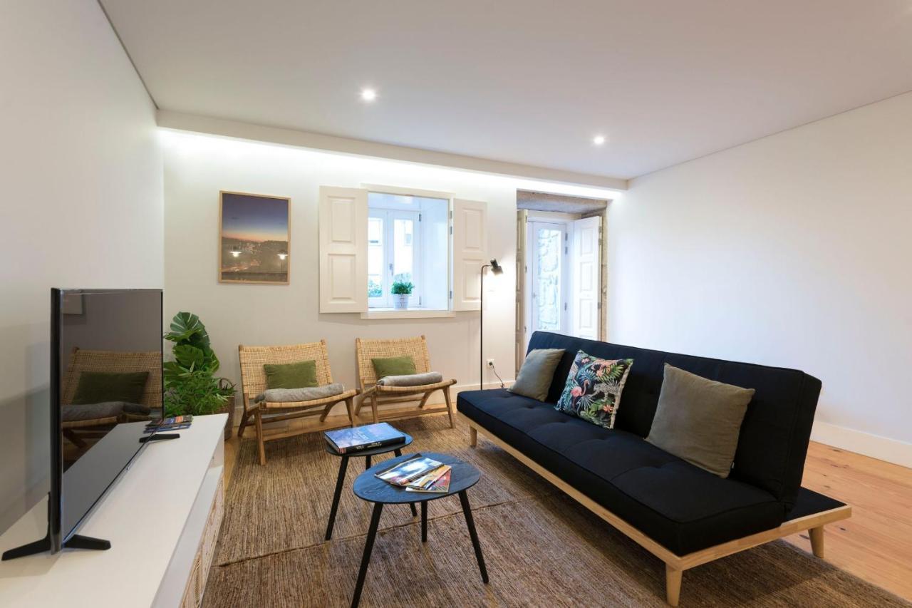 Lovelystay - Porto Peaceful Living W/ Backyard 외부 사진