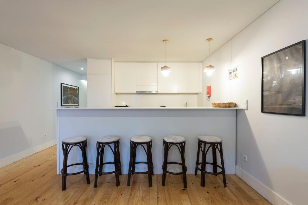 Lovelystay - Porto Peaceful Living W/ Backyard 외부 사진